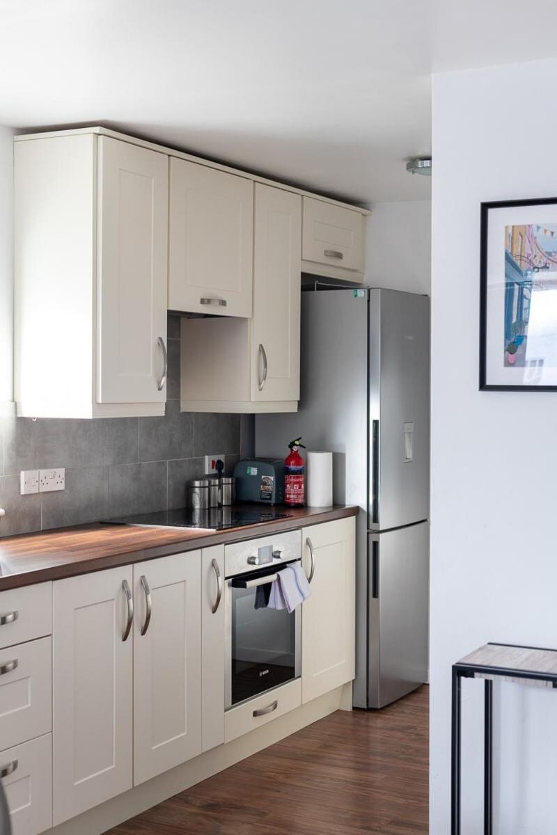 City Center,2 Bedroom Apartment With Parking CBG Exteriör bild